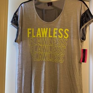 Flawless workout shirt 2X NWT